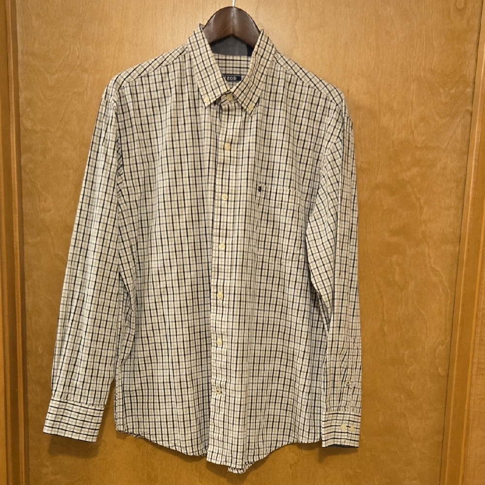 Mens Izod White and Navy Checked Button-Up Dress Shirt